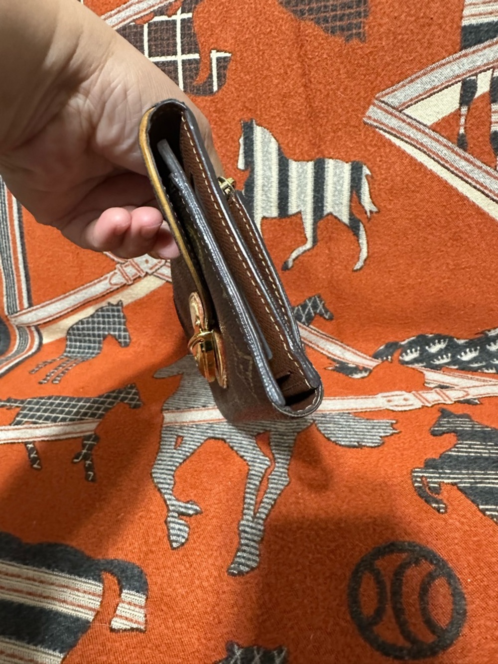 LOUIS VUITTON ❤️🌟MI4058 MONOGRAM EUGENIE WALLET ⭐️ - Picture 4 of 9